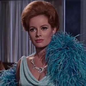 Ian Fleming, el hombre detrás de James Bond 58 Luciana Paluzzi as Fiona Volpe