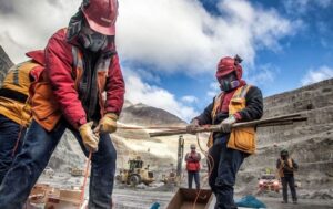 Energía y minería lideran el récord de US$ 2.600 millones en dividendos al exterior 5 energia y mineria: Multinacionales